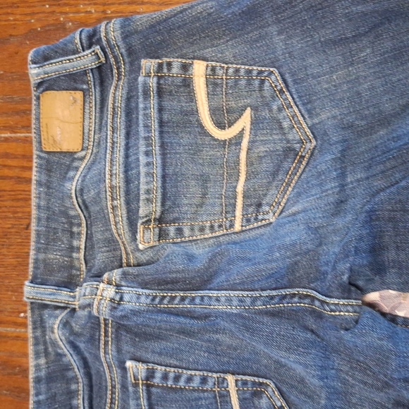 AMERICAN EAGLE SIZE 4   BIN107 - Picture 5 of 8